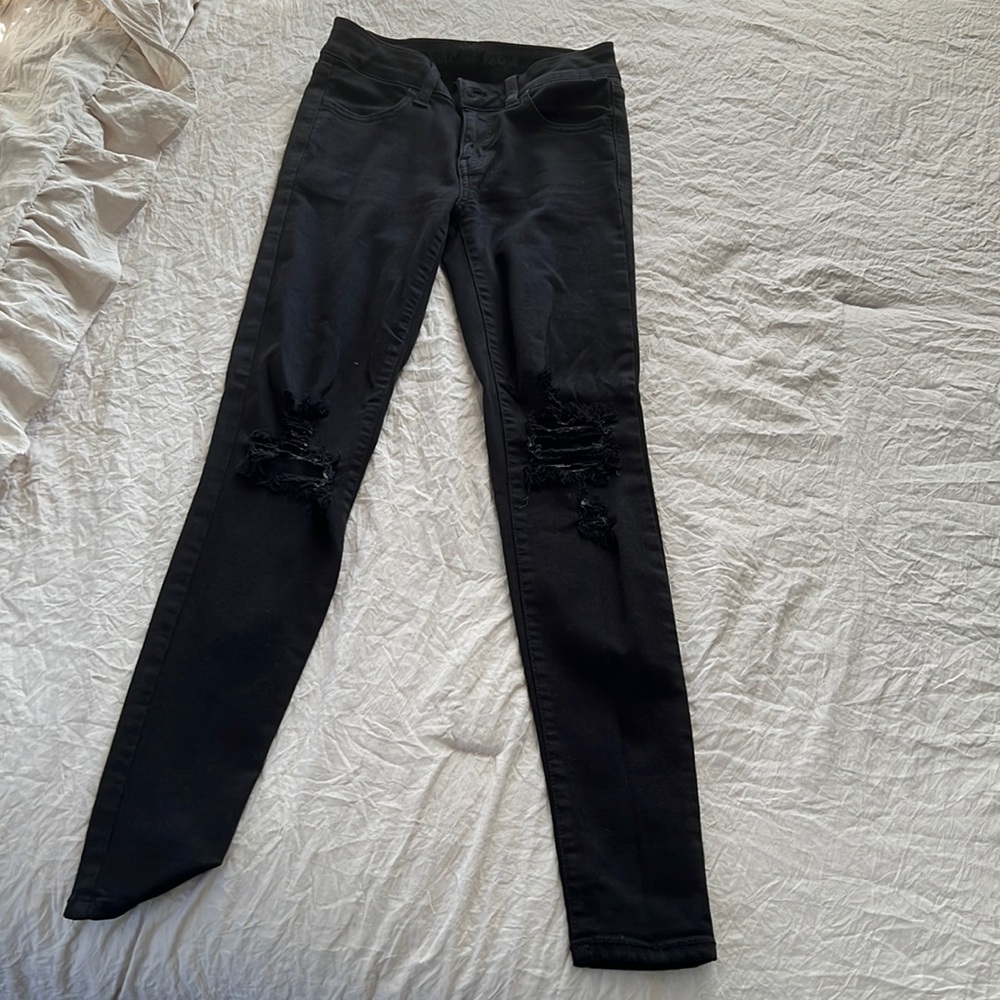 AE black jeans!